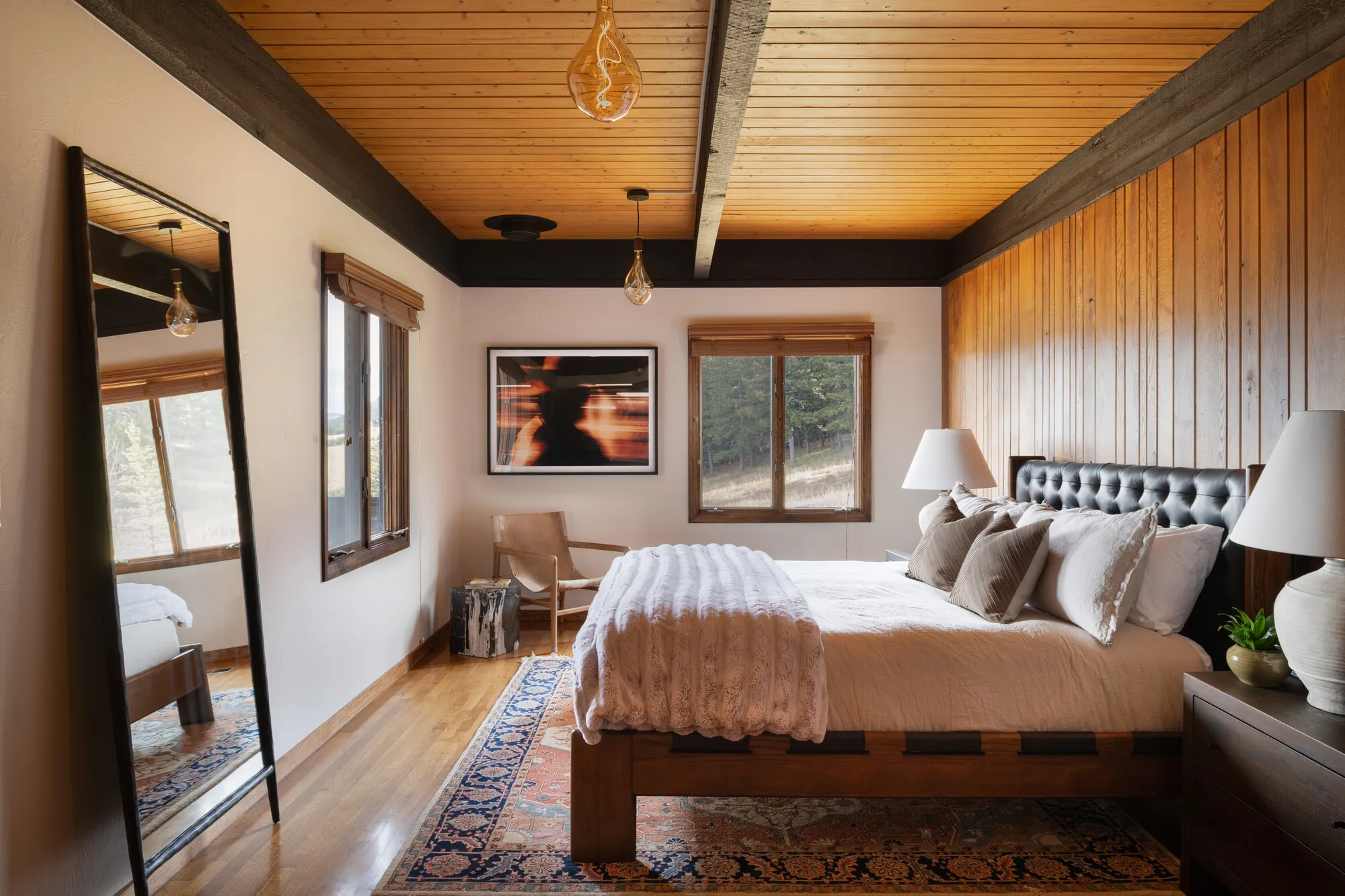 King Room: tufted-leather bedroom